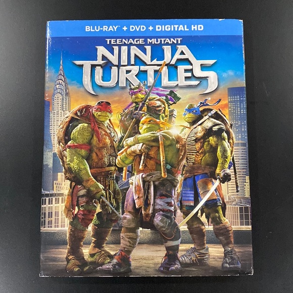 Teenage Mutant Ninja Turtles (2014) - Blu-ray & DVD Combo Set - Picture 1 of 5